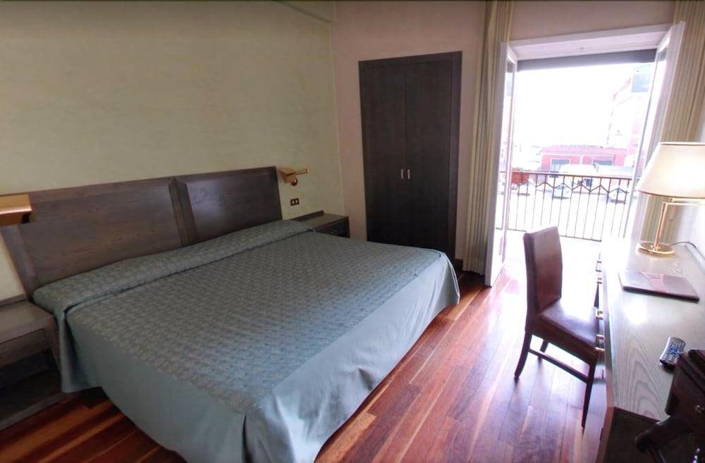 Astor Hotel Vintage Frosinone Extérieur photo
