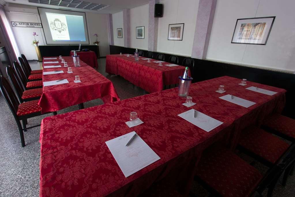 Astor Hotel Vintage Frosinone Facilités photo
